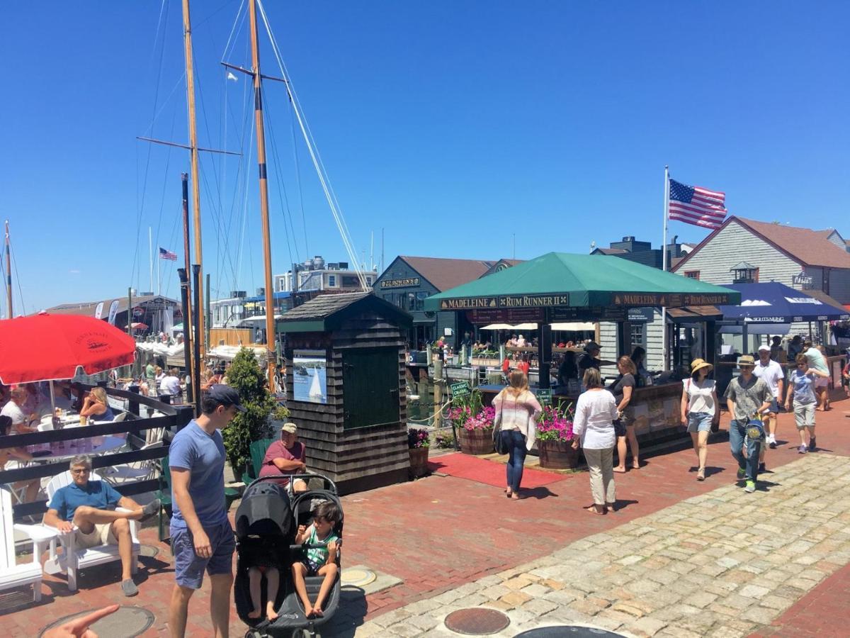 Harborside Inn Tour de Tour de Newport Extérieur photo
